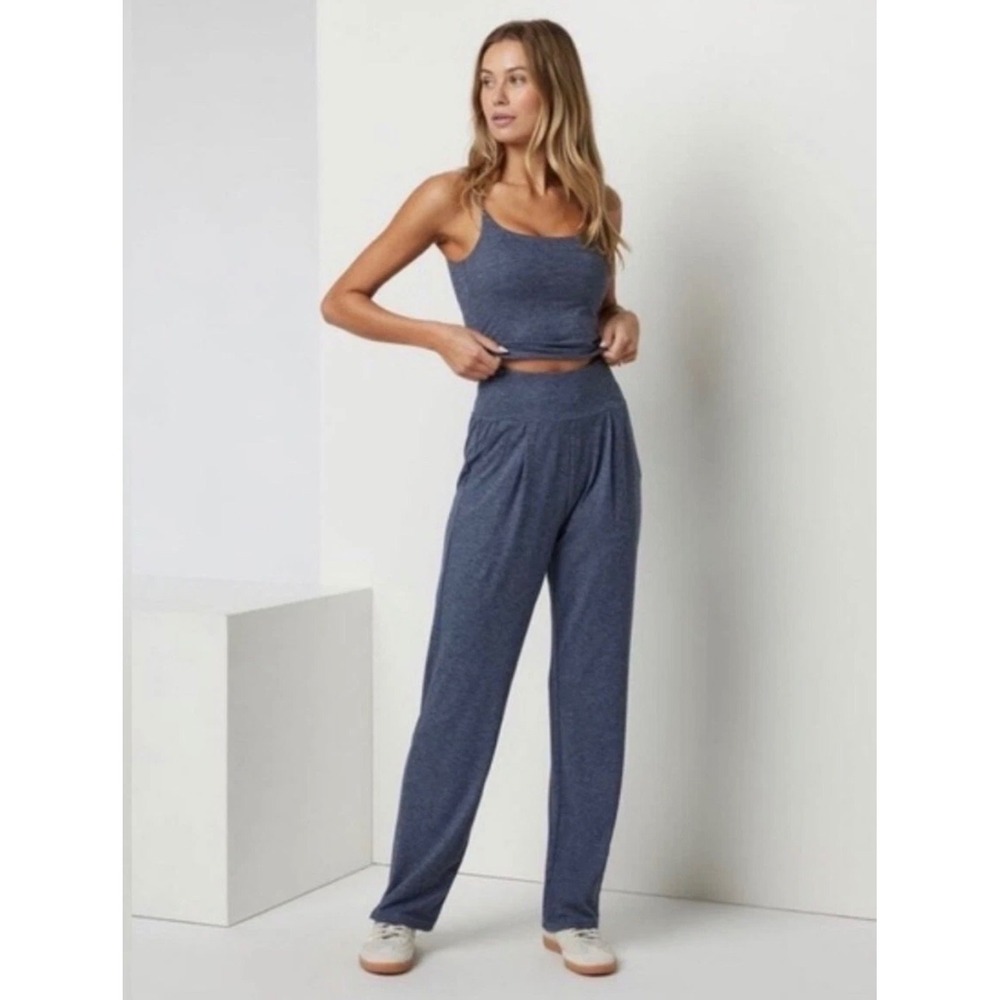 Vuori, Lux At Ease Straight Pant, Azure Heather Blue, Medium, MSRP $84